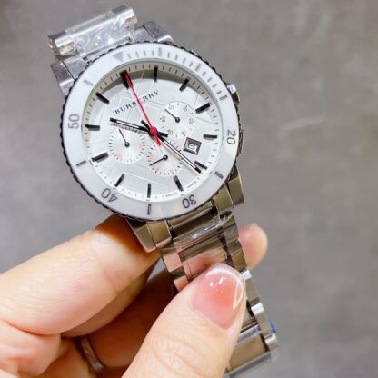 Burberry stylish and versatile watches for men - Image 5