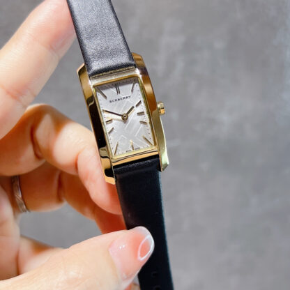 Burberry rectangular dial checkered steel strap quartz women's watch - Image 4