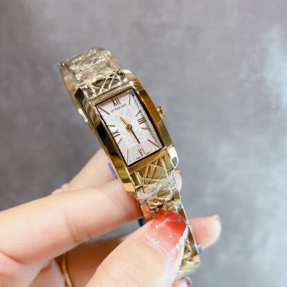 Burberry rectangular dial checkered steel strap quartz women's watch - Image 4