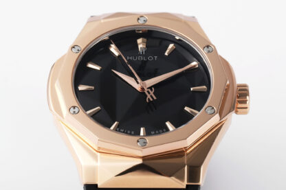 Hublot's second generation classic fusion watch - Image 4