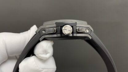 Hublot SPIRIT OF BIG BANG CHRONOGRAPH - Image 4