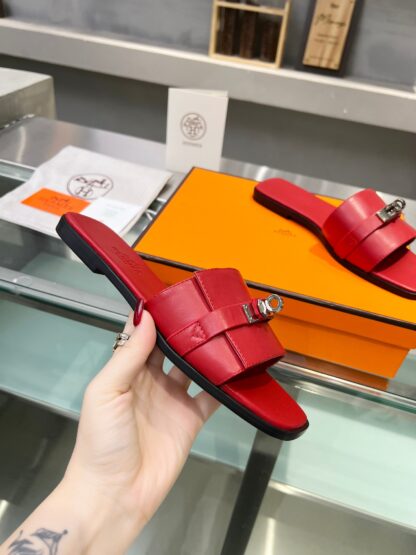 Hermès early spring new red pure handmade leather slippers - Image 4