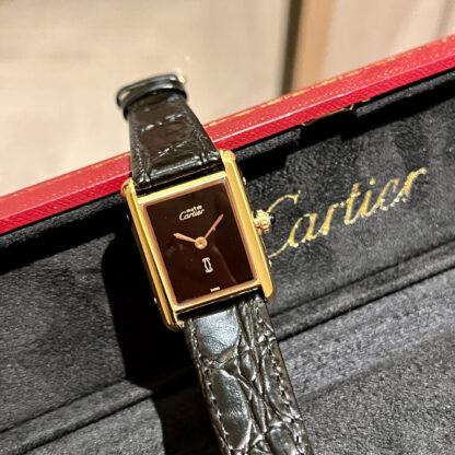 Cartier Retro Tank Series Simple High-end Watch - Image 4