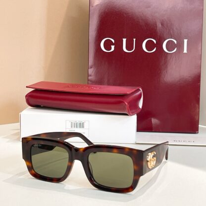 Gucci fashion sunglasses - Image 4