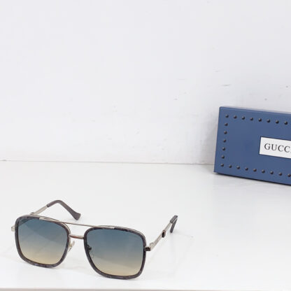 Gucci fashion sunglasses - Image 4