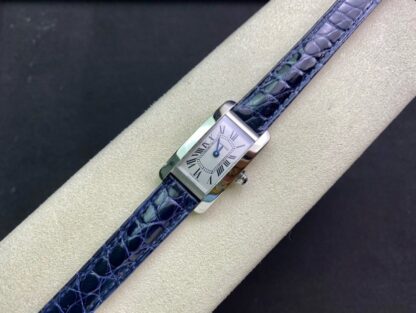 Cartier elegant and simple watch - Image 4