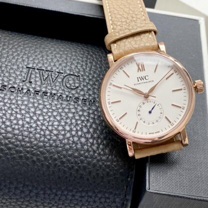 IWC Portofino Series (IW359201) Pointer Calendar Function Watch - Image 4