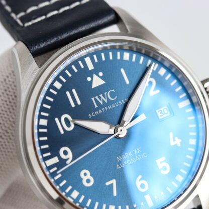 IWC Super Mark Pilot's Watch - Image 4