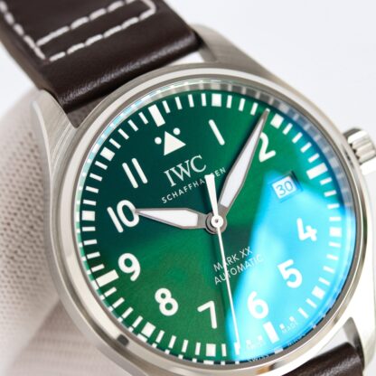 IWC Super Mark Pilot's Watch - Image 4