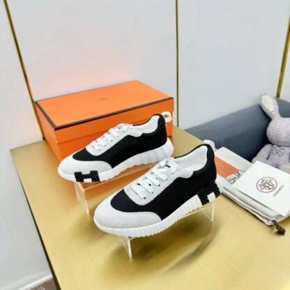 Hermès Spring and Summer Classic Couples British Black and Gray Colorblock Sports Casual Shoes - Image 4