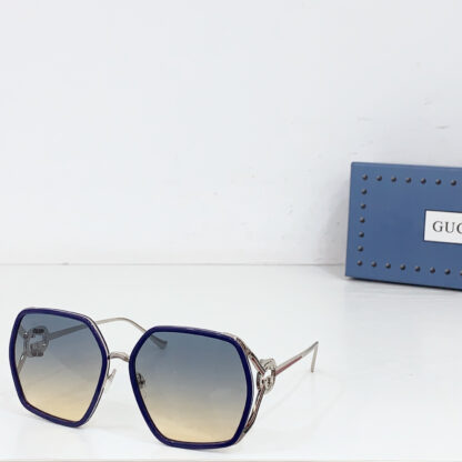 Gucci fashion sunglasses - Image 4