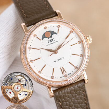 IWC Long Kinetic Moon Phase Expert Series - Image 4