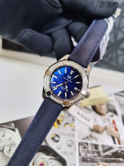 TAGHeuer Aquaracer Series Quartz Women's Watch - Image 3