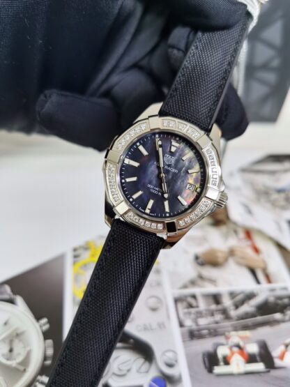 TAGHeuer Aquaracer Series Quartz Women's Watch - Image 3