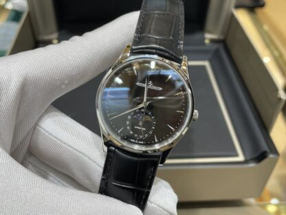 Jaeger-LeCoultre Master Moon Phase Series Watch - Image 4