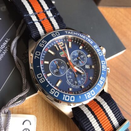 TAGHeuer stylish quartz watch - Image 3