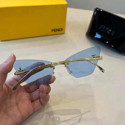 FENDI fashion trend sunglasses - Image 5