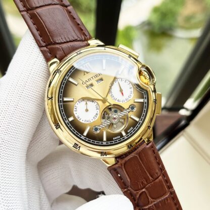Cartier Elegant and Atmospheric Mechanical Watch - Image 4