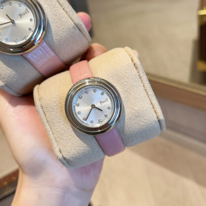 Piaget's simple and dazzling watches - Image 4
