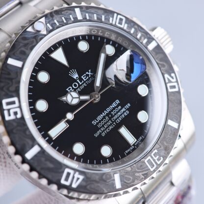 Rolex carbon fiber bezel, the brand-new submersible upgrade version - Image 4