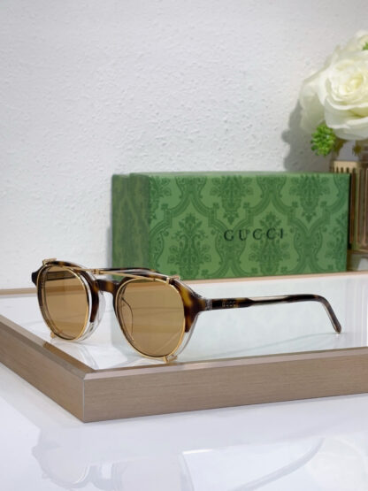 Gucci fashion sunglasses - Image 4