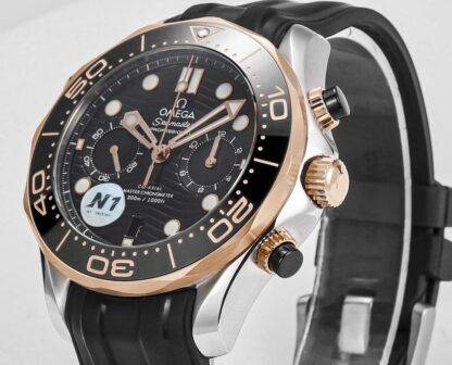 Omega's new Seamaster 300-meter 44mm chronograph wristwatch - Image 4