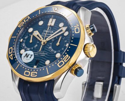 Omega's new Seamaster 300-meter 44mm chronograph wristwatch - Image 4