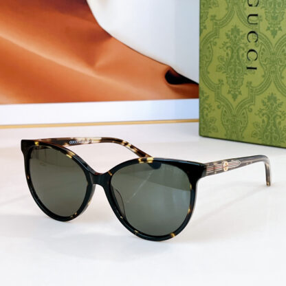 Gucci fashion sunglasses - Image 4