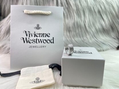 Vivienne Westwood KINGSTON Skull Heart Saturn Ring - Image 4