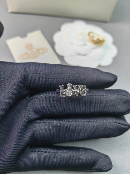 Vivienne Westwood Love ring - Image 3