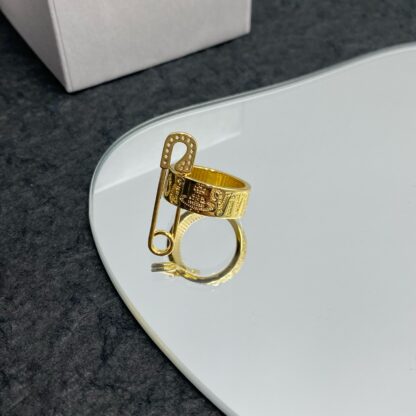 Vivienne Westwood Safety Pin Ring - Image 4