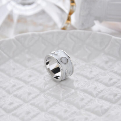 Vivienne Westwood King Cat's Eye Lacquer Ring - Image 4
