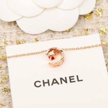 Chanel Sailor Moon Diamond Necklace - Image 4