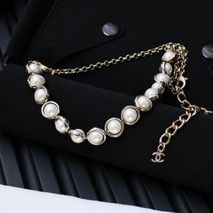 Chanel versatile pearl necklace - Image 4