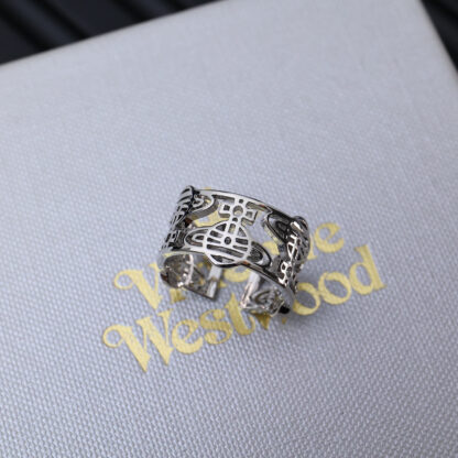 Vivienne Westwood Shooting Star Ring - Image 4