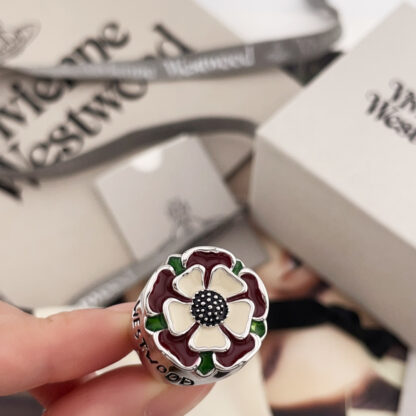 Vivienne Westwood Rose Ring - Image 3