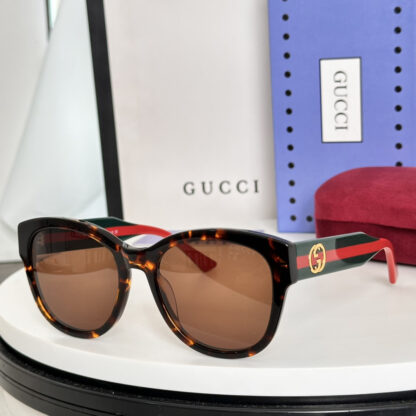 Gucci fashion sunglasses - Image 4