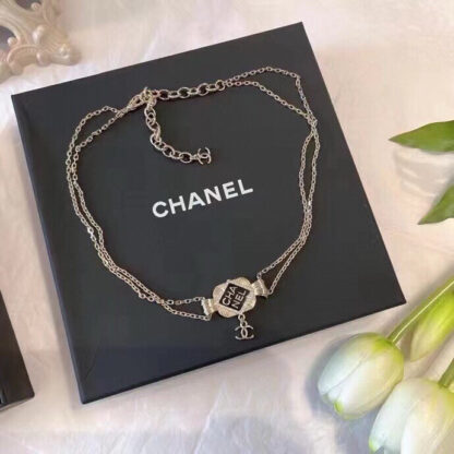 Chanel square drop oil black letter necklace - Image 4