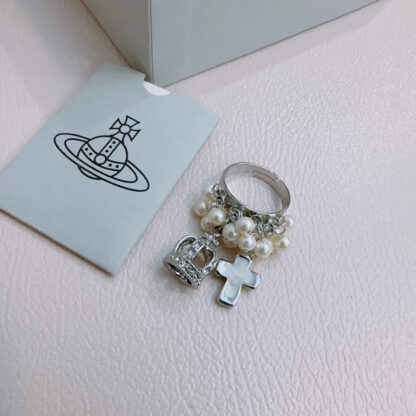 Vivienne Westwood Saturn Ring - Image 4