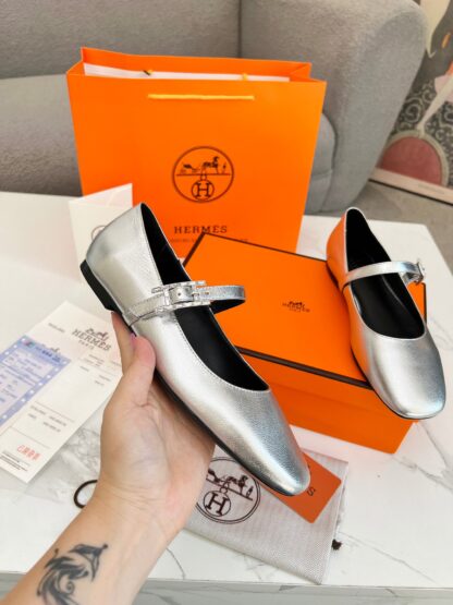 Hermès new pure handmade silver trendy loafers - Image 4