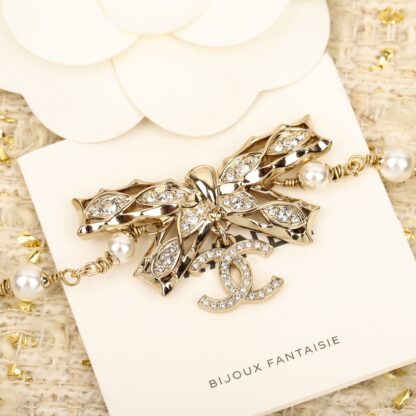 Chanel bow choker pearl necklace - Image 4