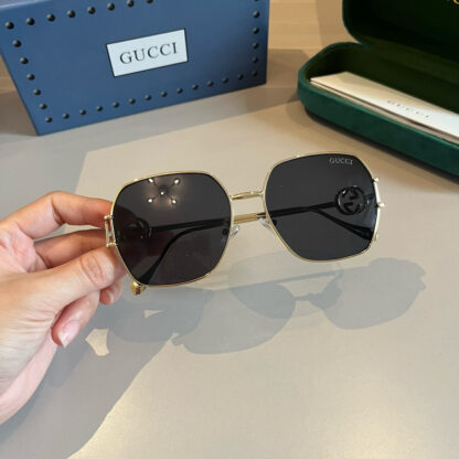 Gucci fashion sunglasses - Image 4