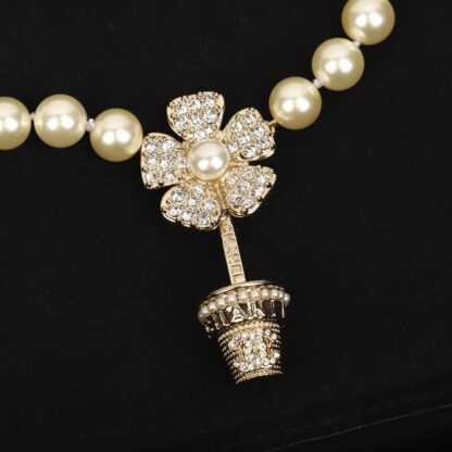 Chanel flower pot letter necklace - Image 3