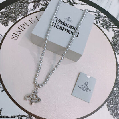 Vivienne Westwood classic large Saturn necklace unisex - Image 4