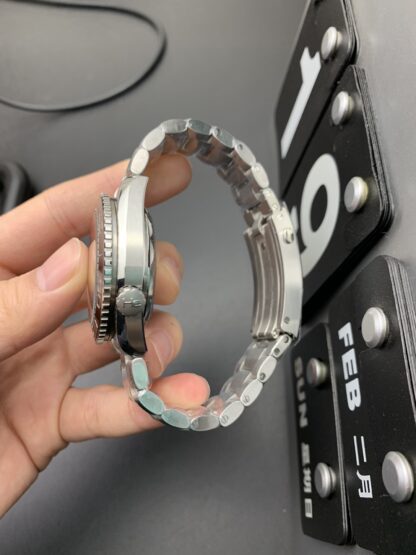 Omega Sapphire Glass - Image 4