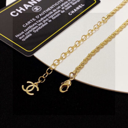 Chanel Classic Gold Pendant Necklace - Image 4