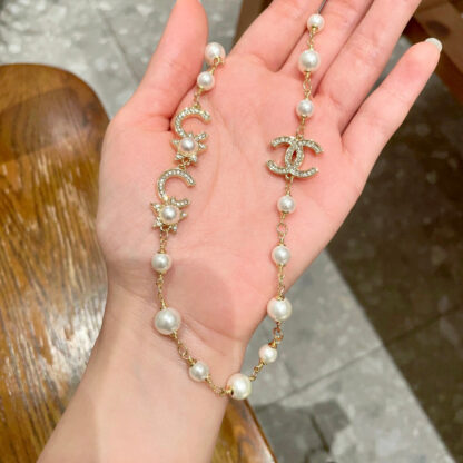 Chanel exquisite temperament vintage necklace - Image 3