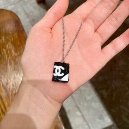 Chanel prismatic double C necklace - Image 5