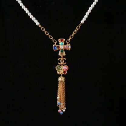 Chanel stylish double C necklace - Image 4