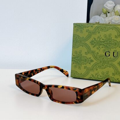 Gucci fashion sunglasses - Image 4